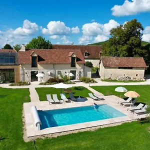 https://allee-des-noyers.midi-pyreneeshotels.com